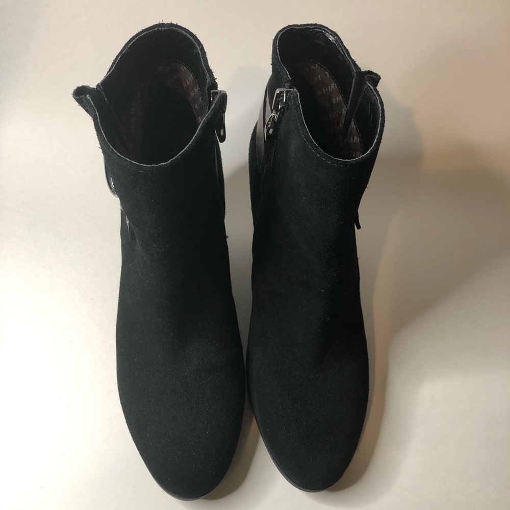 Tahari “Simon” Black booties size 7 1/2M